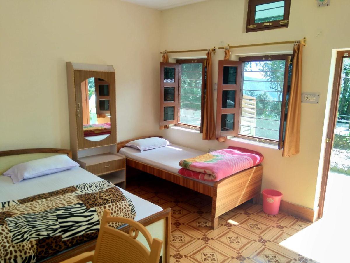 Maa Anand Mayee Guest House Panuanaula Ngoại thất bức ảnh